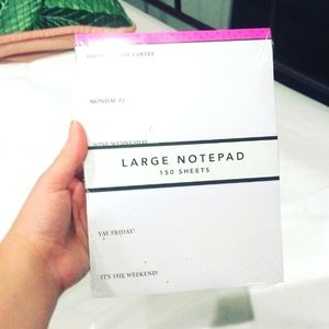 G R A P H I Q U E LARGE NOTEPAD 150 SHEETS MEMO